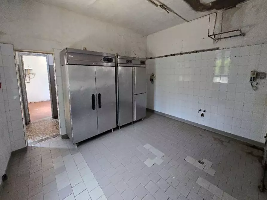 Immagine 9 di Casa indipendente in vendita  a Varese