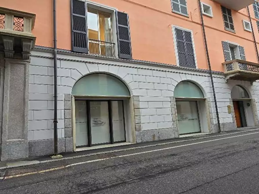Immagine 1 di Ufficio in vendita  in via indipendenza 3/A a Varese