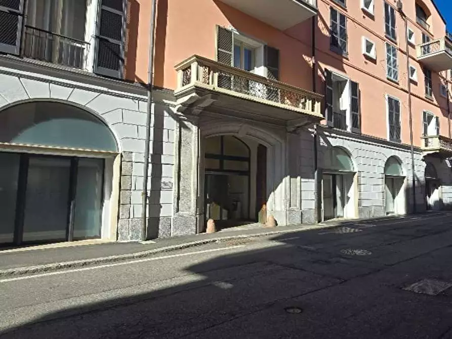 Immagine 4 di Ufficio in vendita  in via indipendenza 3/A a Varese