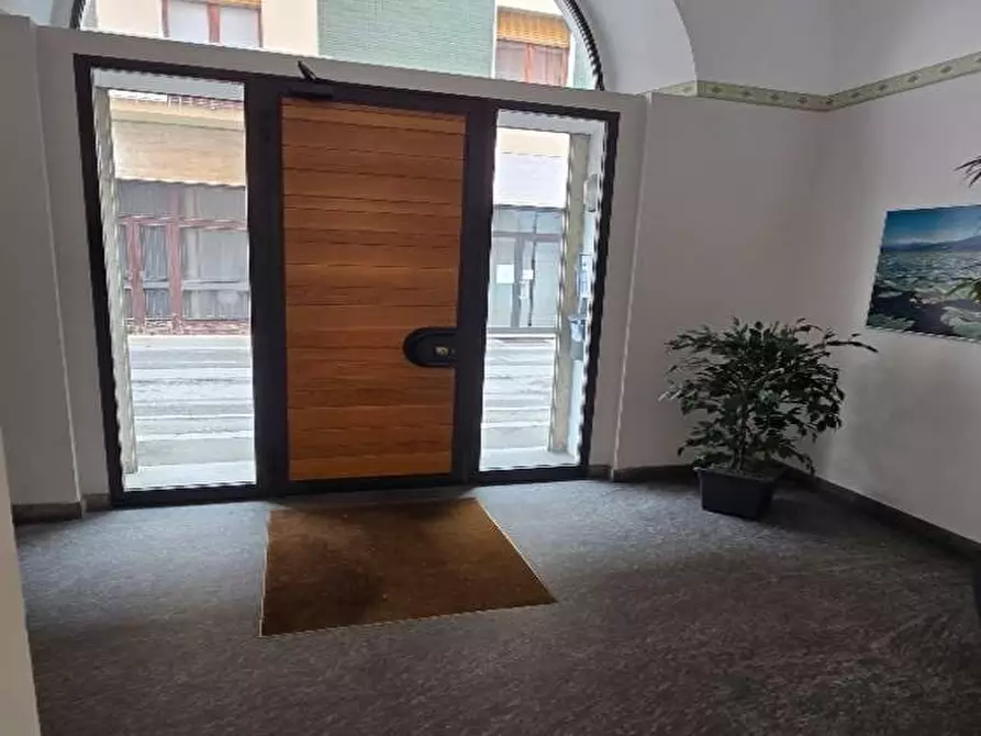 Immagine 9 di Ufficio in vendita  in via indipendenza 3/A a Varese