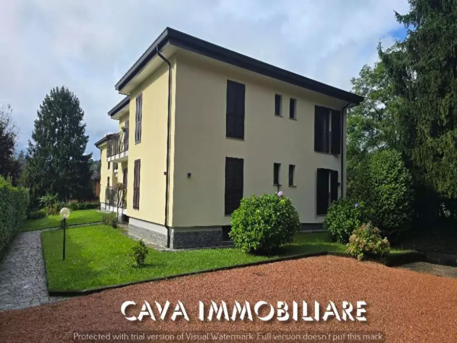 Immagine 7 di Appartamento in vendita  in via LANFRANCONI 132 a Varese