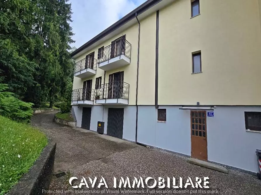 Immagine 9 di Appartamento in vendita  in via LANFRANCONI 132 a Varese