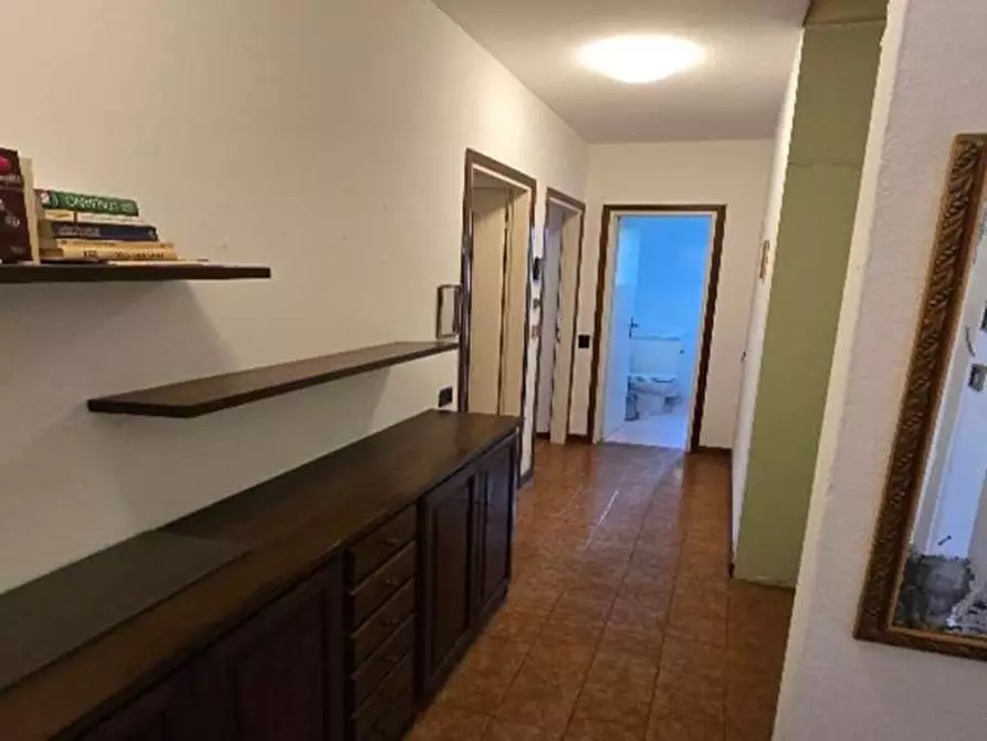 Immagine 13 di Appartamento in vendita  in via LANFRANCONI 132 a Varese