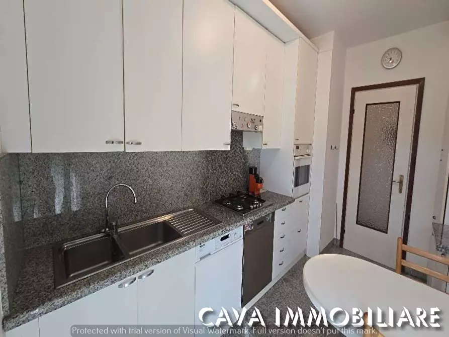 Immagine 19 di Appartamento in vendita  in via LANFRANCONI 132 a Varese