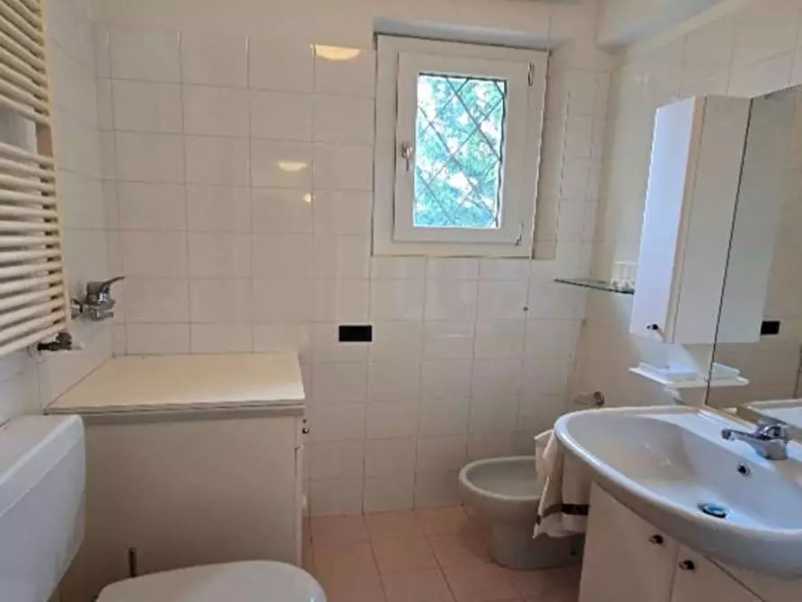 Immagine 22 di Appartamento in vendita  in via LANFRANCONI 132 a Varese