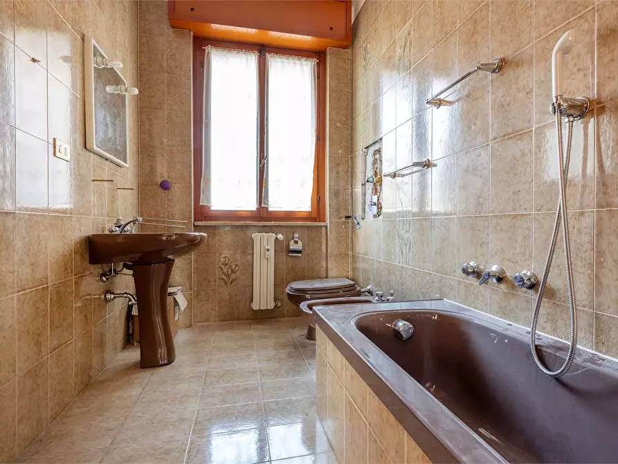 Immagine 20 di Appartamento in vendita  in Via sanvito silvestro  82 a Varese