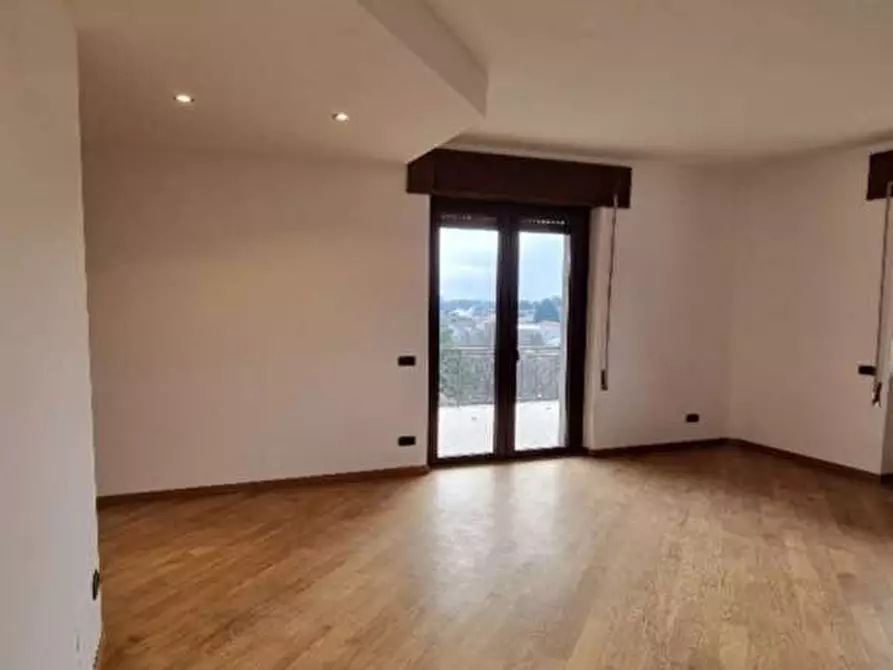 Immagine 34 di Appartamento in vendita  in via civelli snc a Varese