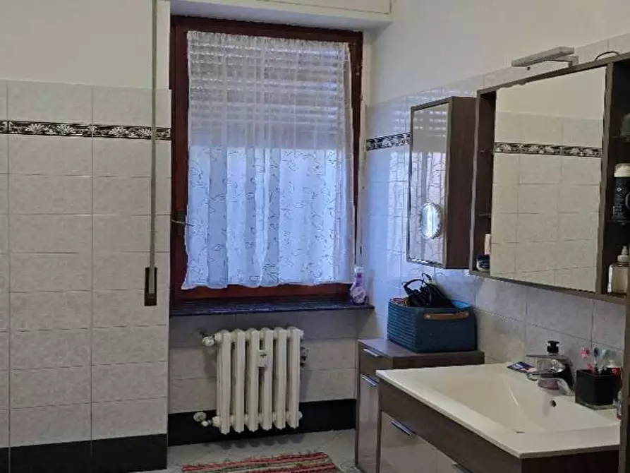 Immagine 19 di Appartamento in vendita  in Via Carcano 2 a Varese