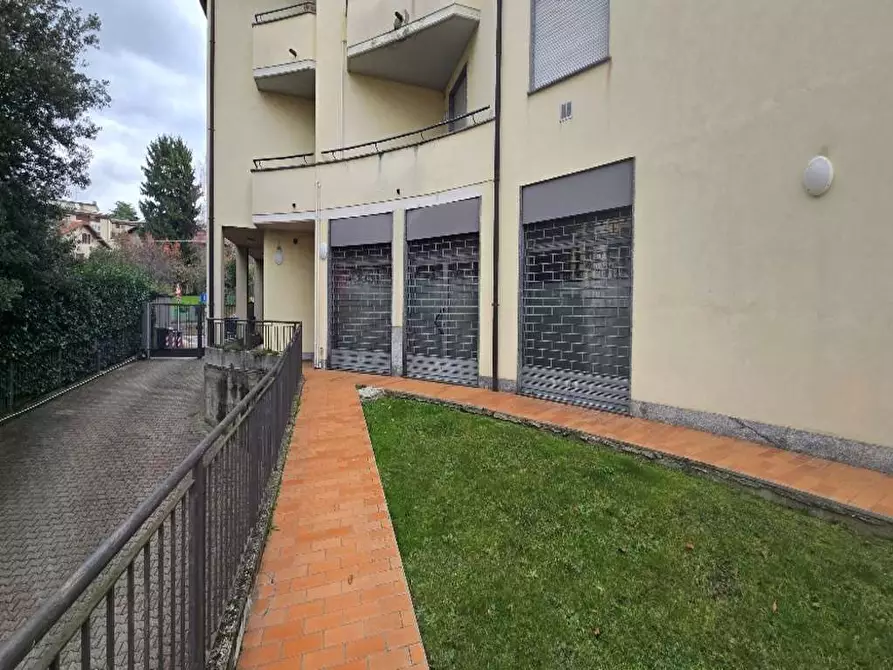 Immagine 2 di Appartamento in vendita  in V.le borri 70 a Varese