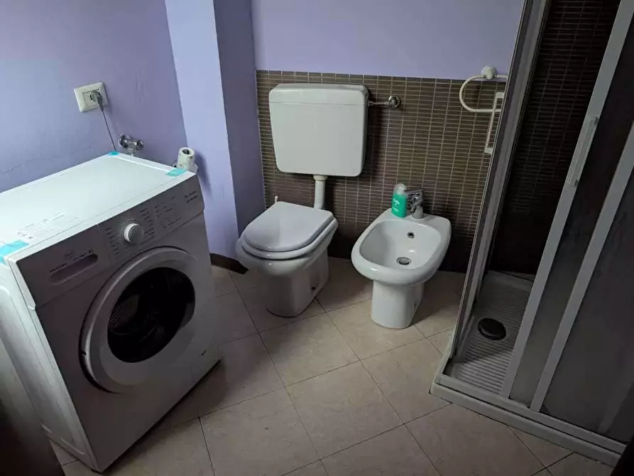 Immagine 10 di Appartamento in vendita  in V.le borri 70 a Varese