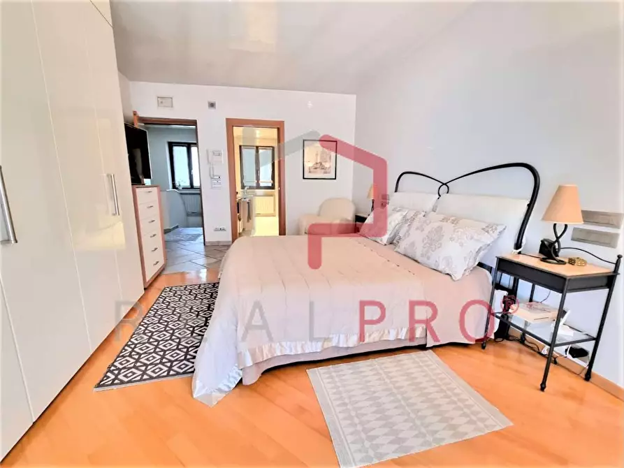 Immagine 12 di Porzione di casa in vendita  in Via Rencio  a Bolzano