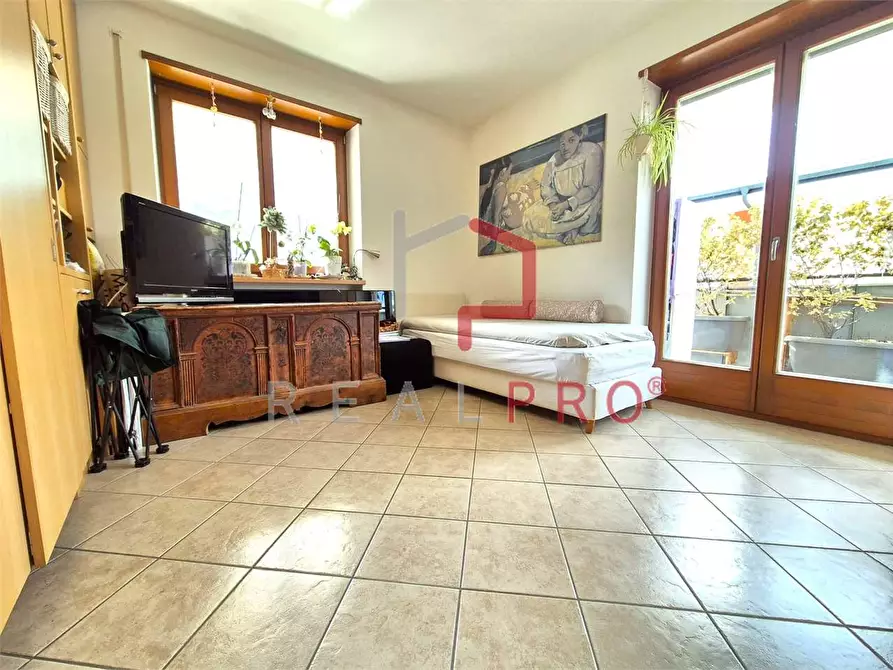 Immagine 2 di Bilocale in vendita  in Via Claudia Augusta  a Bolzano