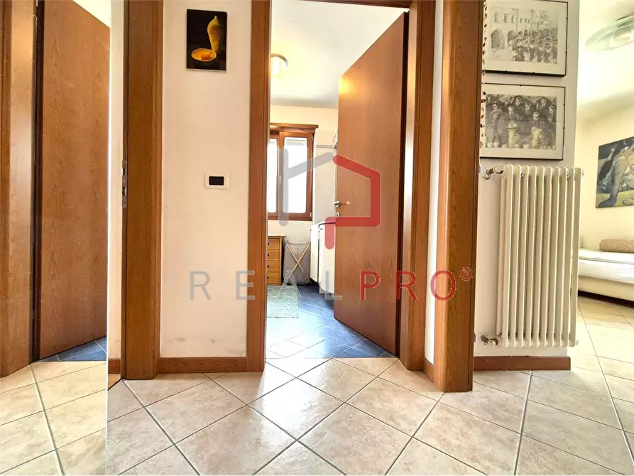 Immagine 10 di Bilocale in vendita  in Via Claudia Augusta  a Bolzano