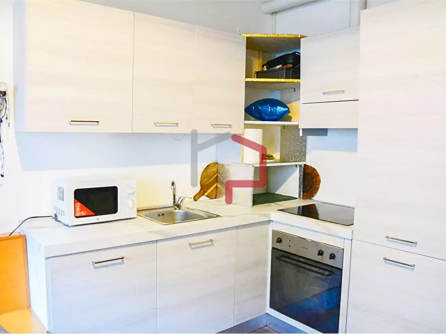 Immagine 1 di Bilocale in vendita  in Via Castel Flavon 109 a Bolzano