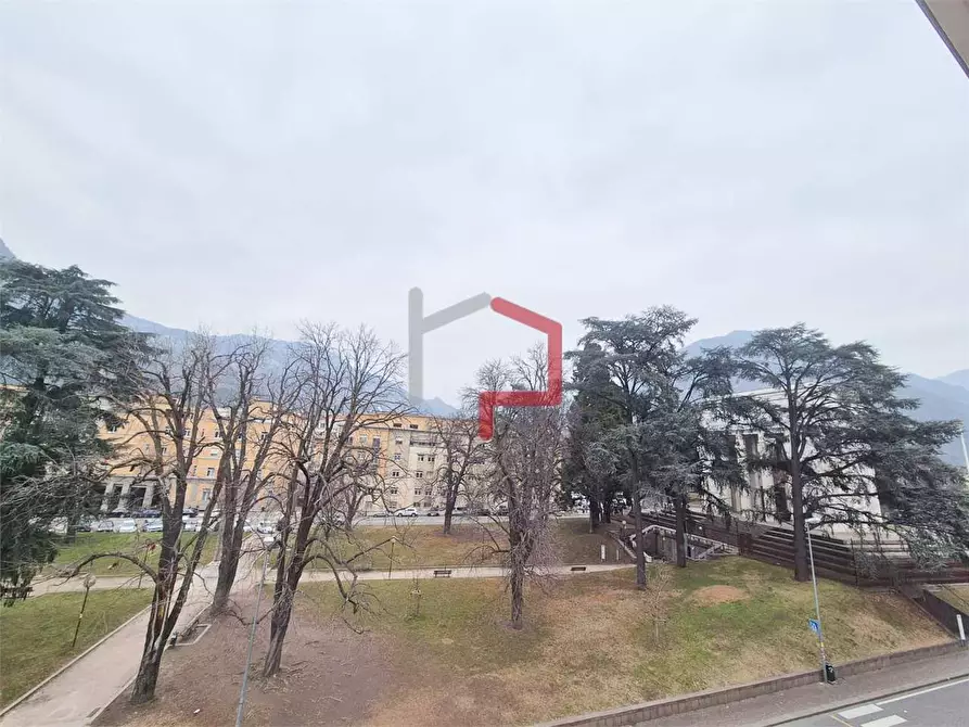 Immagine 13 di Quadrilocale in vendita  in Piazza Vittoria 15 a Bolzano