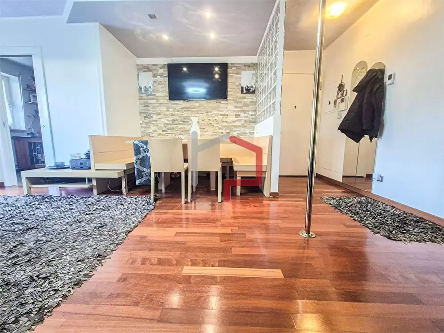 Immagine 4 di Quadrilocale in vendita  in via Resia  a Bolzano