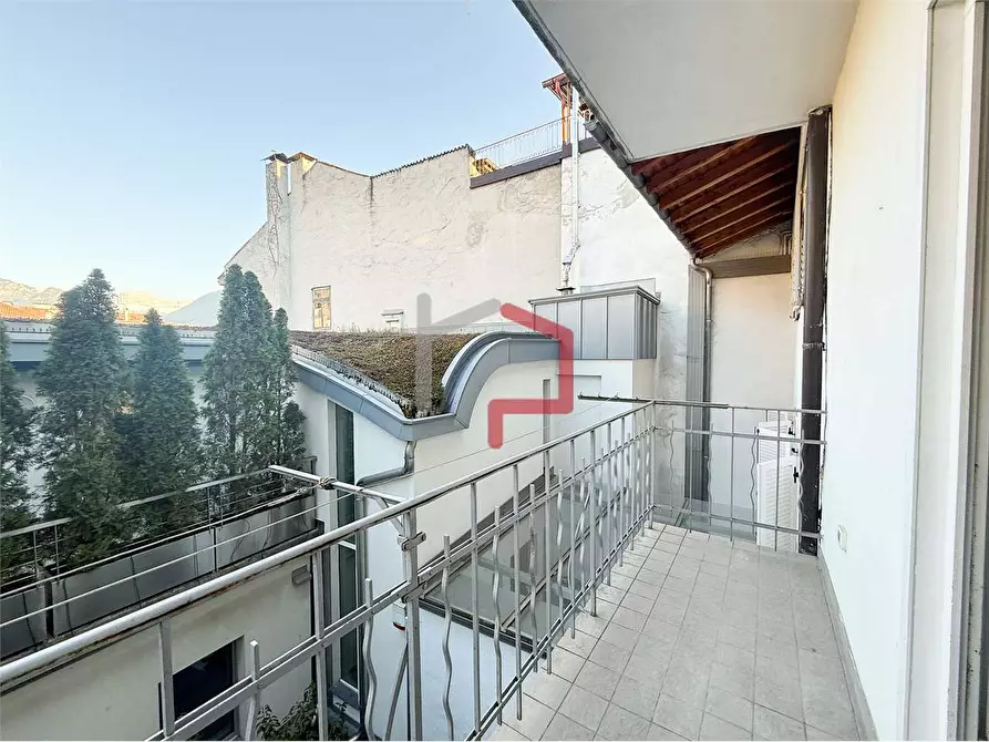 Immagine 2 di Bilocale in vendita  in Via Bottai a Bolzano