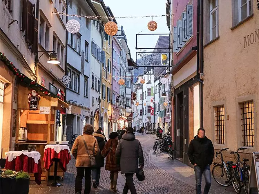 Immagine 13 di Bilocale in vendita  in Via Bottai a Bolzano