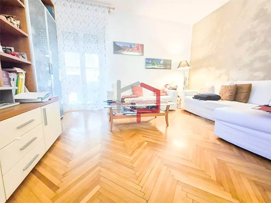 Immagine 5 di Quadrilocale in vendita  in via Roma  a Bolzano