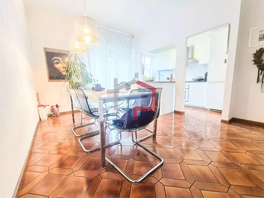 Immagine 3 di Quadrilocale in vendita  in via Roma  a Bolzano