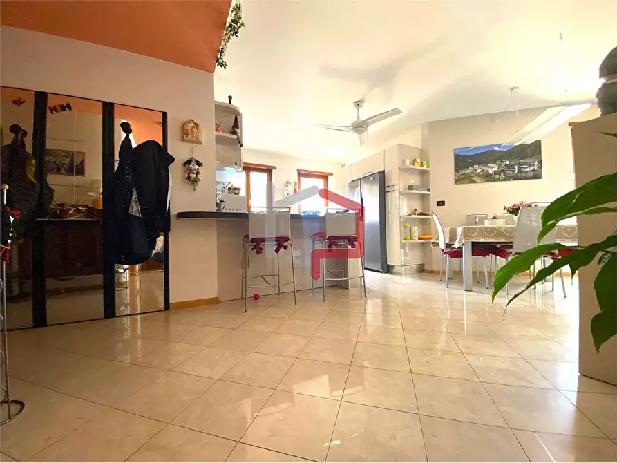 Immagine 3 di Quadrilocale in vendita  in Via Brennero  a Laives .Leifers.