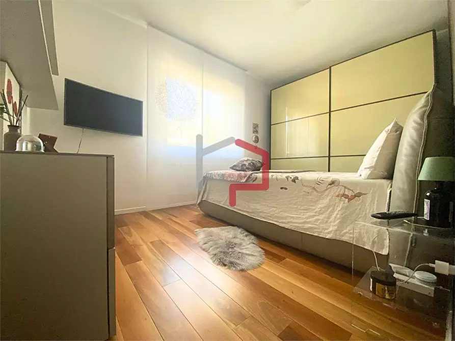 Immagine 8 di Quadrilocale in vendita  in via Bari a Bolzano