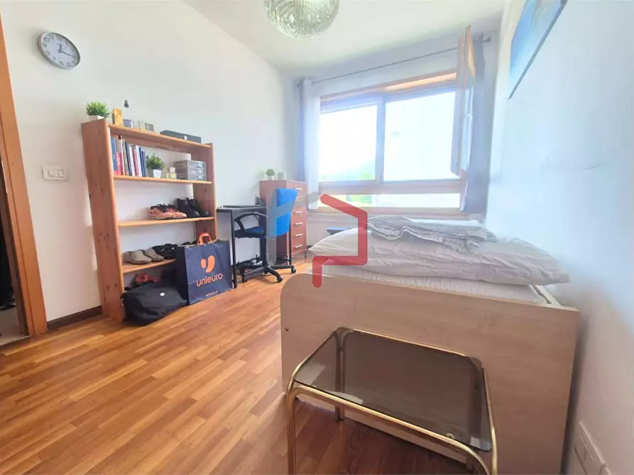 Immagine 8 di Trilocale in vendita  in Viale Puccini  a Bolzano