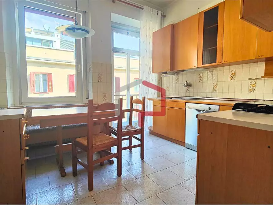 Immagine 3 di Trilocale in vendita  in Piazza Vittoria 14/B a Bolzano