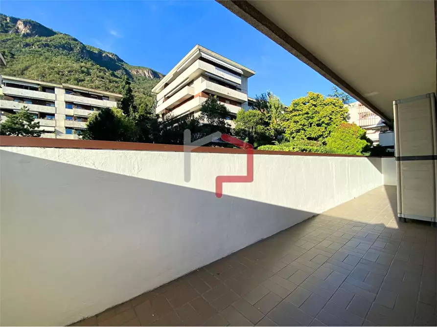 Immagine 2 di Appartamento in vendita  in Via Vittorio Veneto a Bolzano