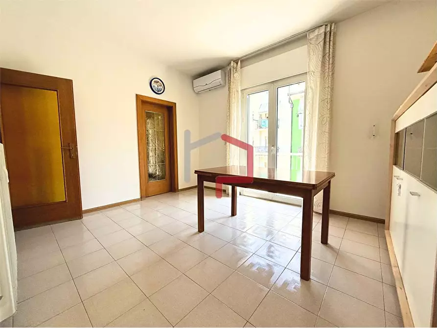 Immagine 5 di Quadrilocale in vendita  in Via Gaismair a Bolzano