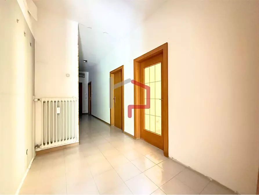 Immagine 10 di Quadrilocale in vendita  in Via Gaismair a Bolzano