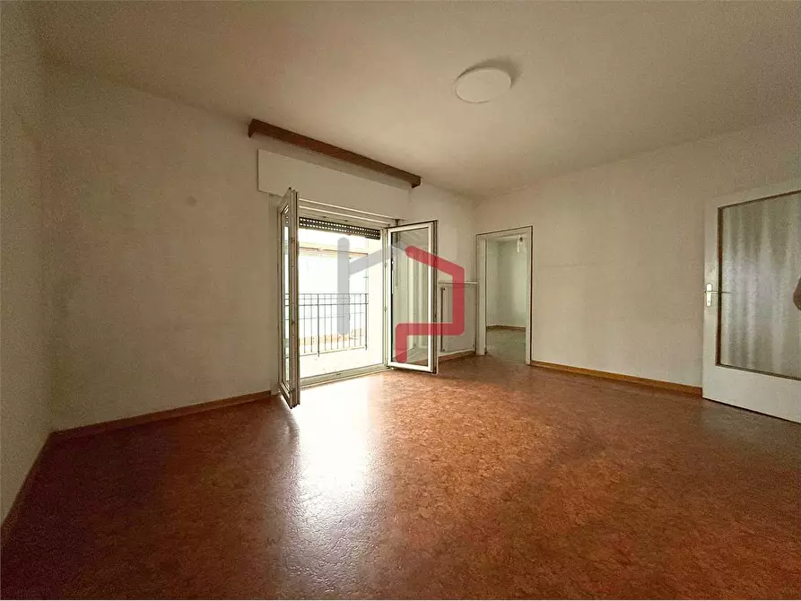 Immagine 4 di Quadrilocale in vendita  in Via Mendola  a Bolzano