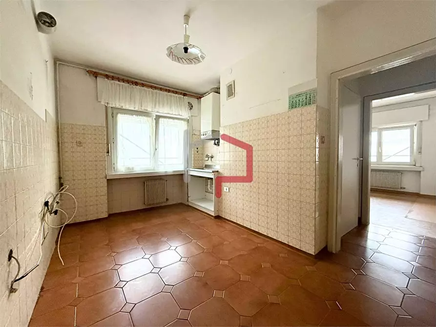 Immagine 7 di Quadrilocale in vendita  in Via Mendola  a Bolzano