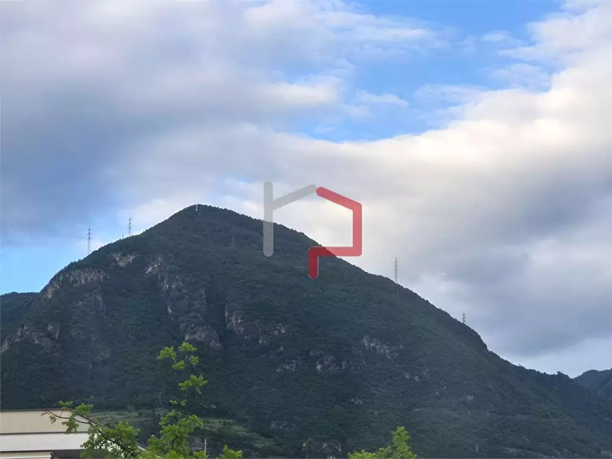 Immagine 15 di Quadrilocale in vendita  in Via Mendola  a Bolzano