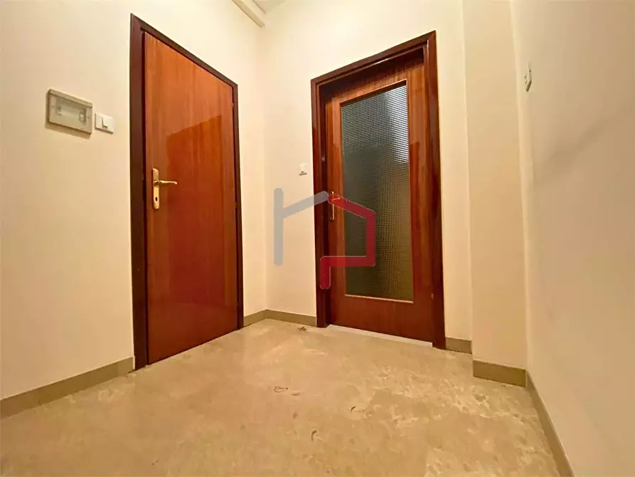 Immagine 9 di Trilocale in vendita  in Via Fucine  a Bolzano