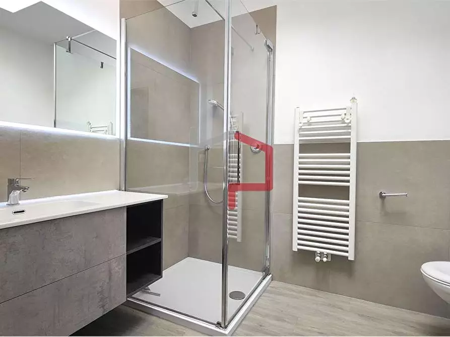 Immagine 10 di Bilocale in vendita  in Via Resia 84 a Bolzano