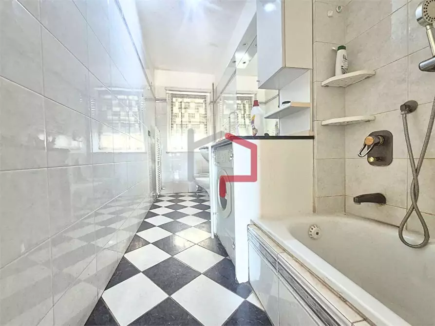 Immagine 5 di Bilocale in vendita  in viale Trieste  a Bolzano