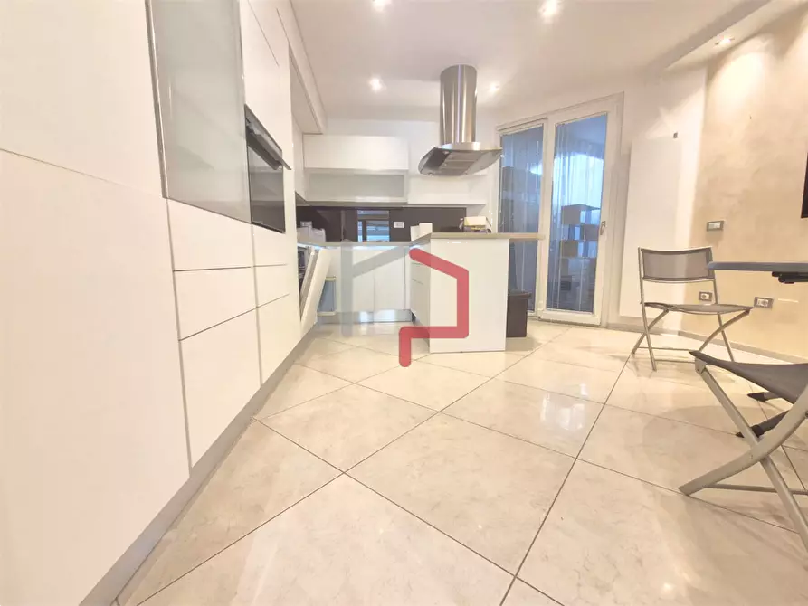 Immagine 11 di Quadrilocale in vendita  in Via Puccini 50 a Bolzano