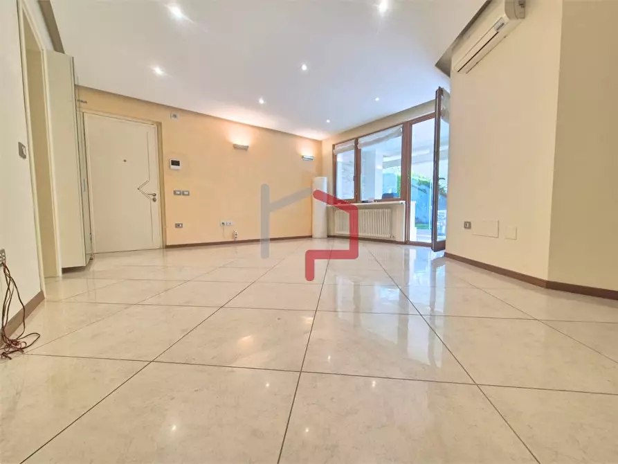 Immagine 8 di Quadrilocale in vendita  in Via Puccini 50 a Bolzano