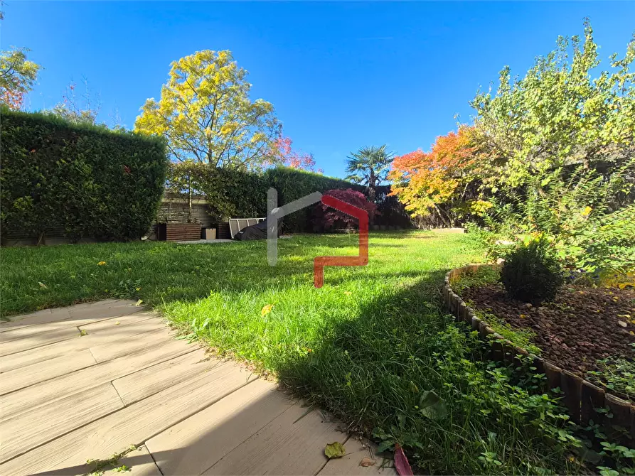 Immagine 4 di Quadrilocale in vendita  in Via Puccini 50 a Bolzano