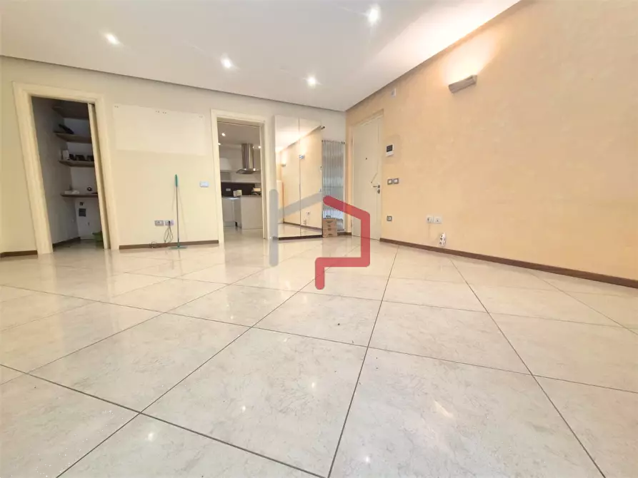 Immagine 9 di Quadrilocale in vendita  in Via Puccini 50 a Bolzano