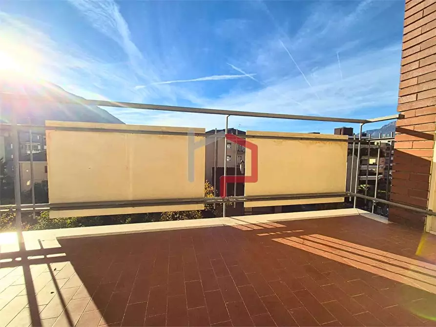 Immagine 1 di Quadrilocale in vendita  in via Capri 44 a Bolzano