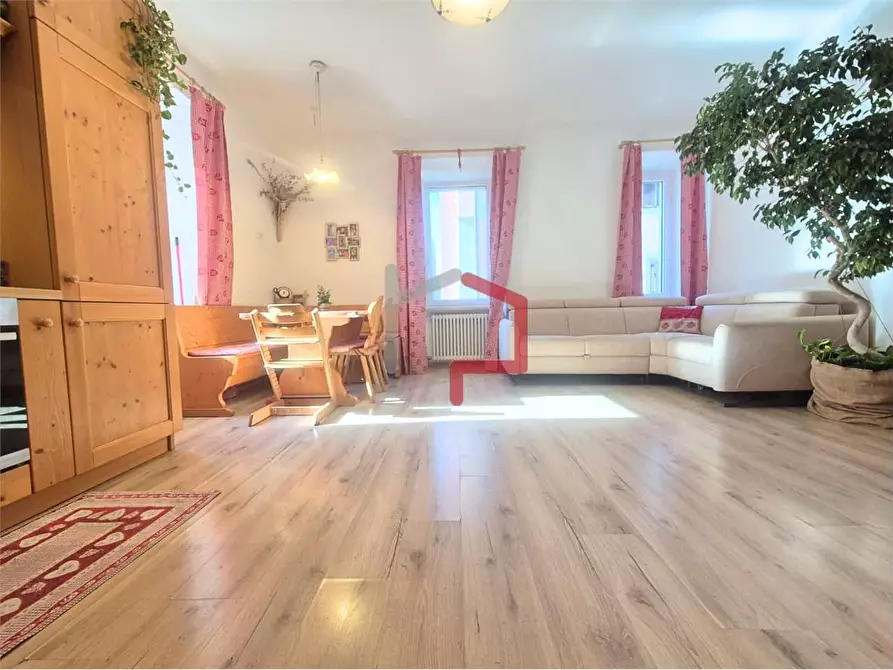 Immagine 3 di Trilocale in vendita  in Via C. Augusta  a Bolzano