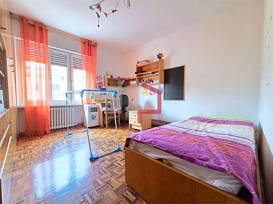 Immagine 8 di Quadrilocale in vendita  in Viale Venezia  a Bolzano