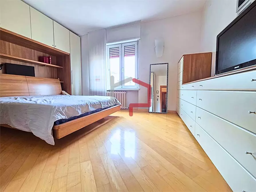 Immagine 7 di Quadrilocale in vendita  in Viale Venezia  a Bolzano