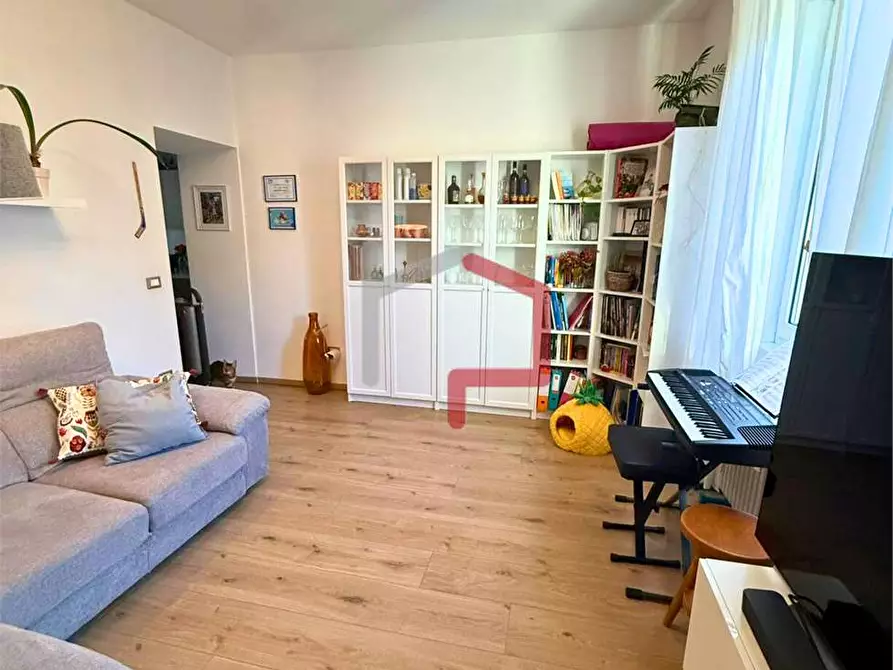 Immagine 3 di Trilocale in vendita  in Via Firenze  a Bolzano