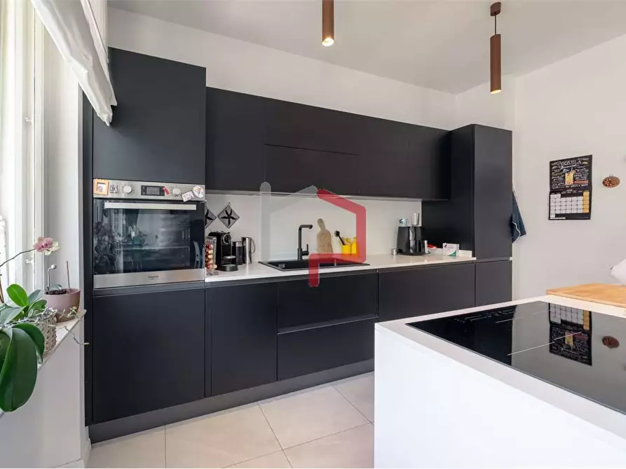 Immagine 2 di Quadrilocale in vendita  in via Orazio  a Bolzano