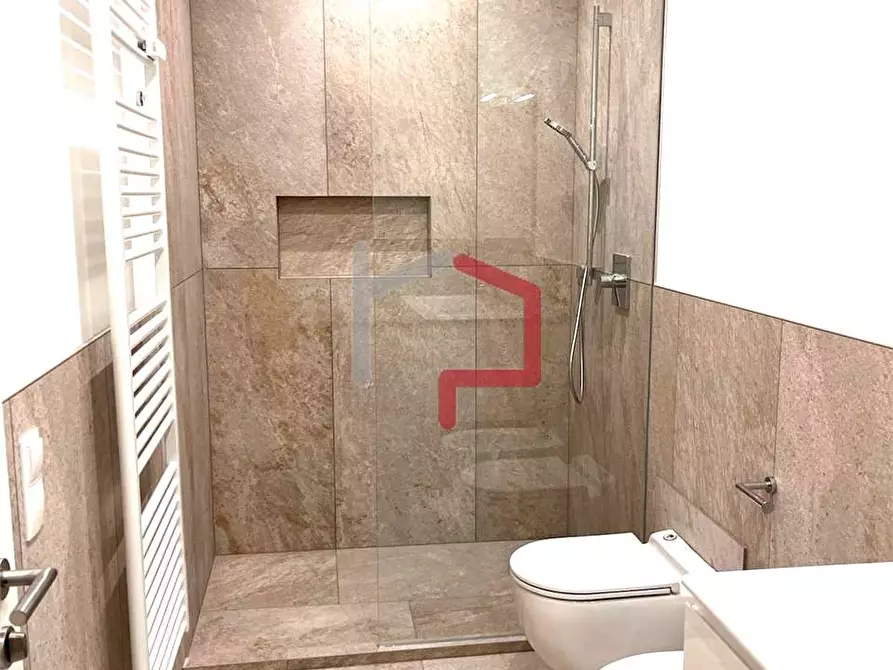 Immagine 9 di Trilocale in vendita  in via Enrico Toti  a Merano .Meran.