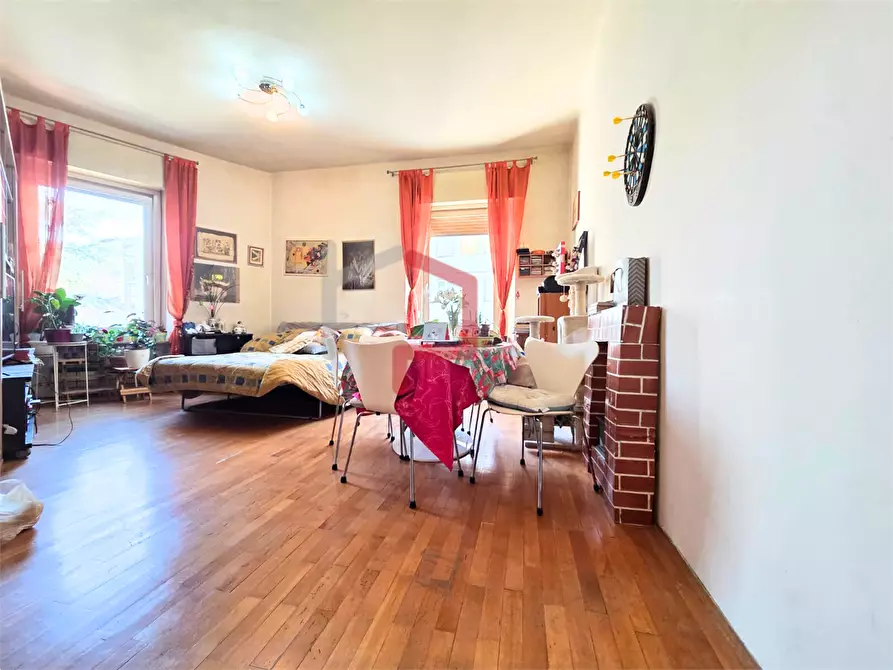 Immagine 1 di Quadrilocale in vendita  in Piazza Vittoria  a Bolzano