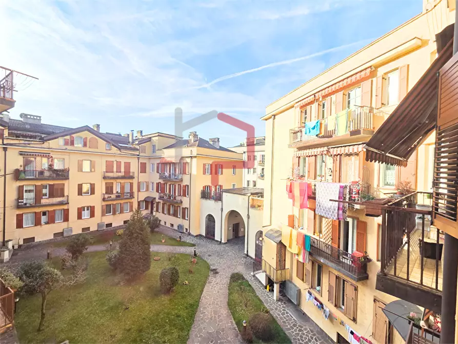 Immagine 17 di Quadrilocale in vendita  in Piazza Vittoria  a Bolzano